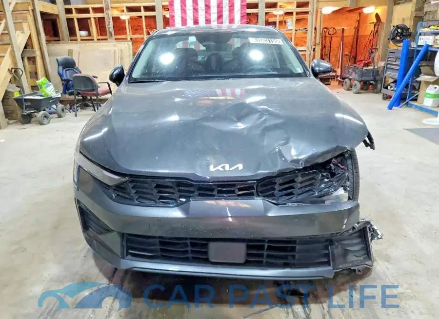 KNAG24J73T5425499# 5