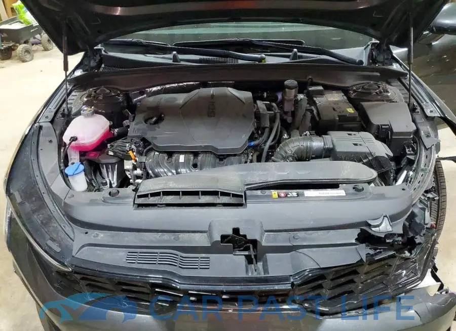KNAG24J73T5425499# 11