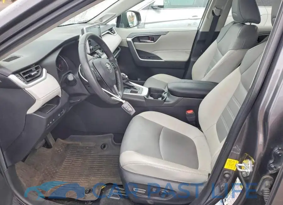 2T3A1RFV6MC250564# 7