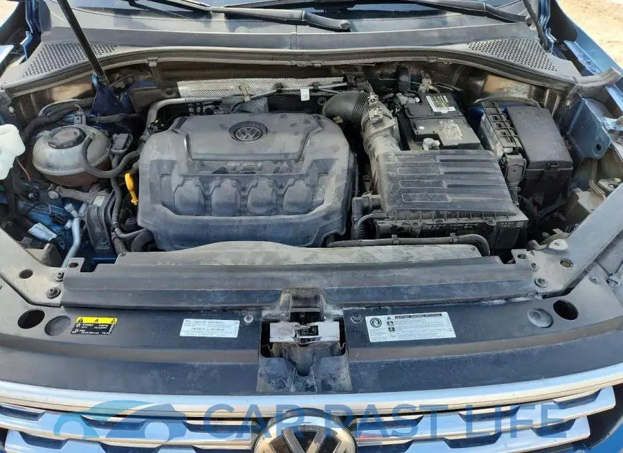 3VV3B7AX8KM127916# 12