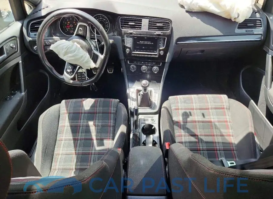 3VW547AU9HM022721# 8