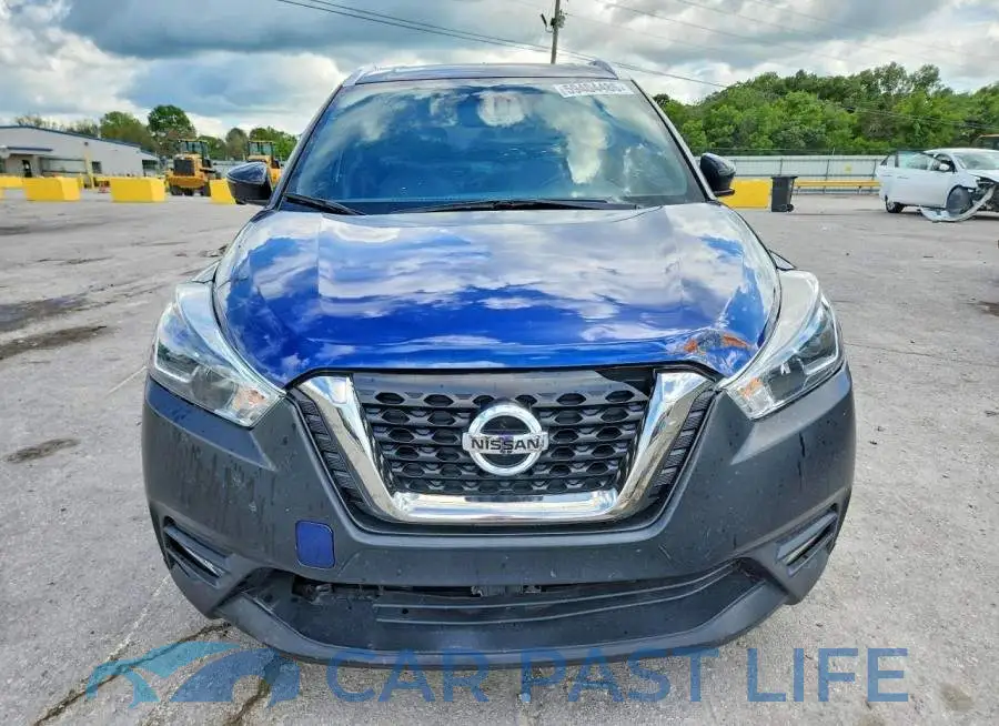 3N1CP5DV9LL563828# 5