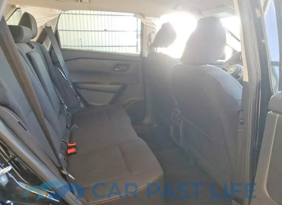 5N1BT3AB6RC682133# 11