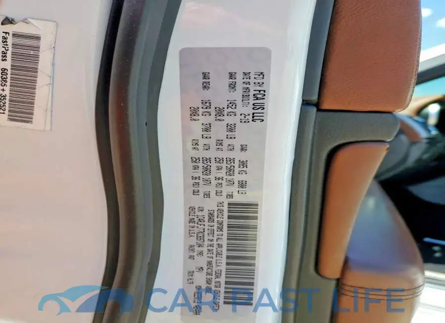 1C4RJFJT7KC697104# 14
