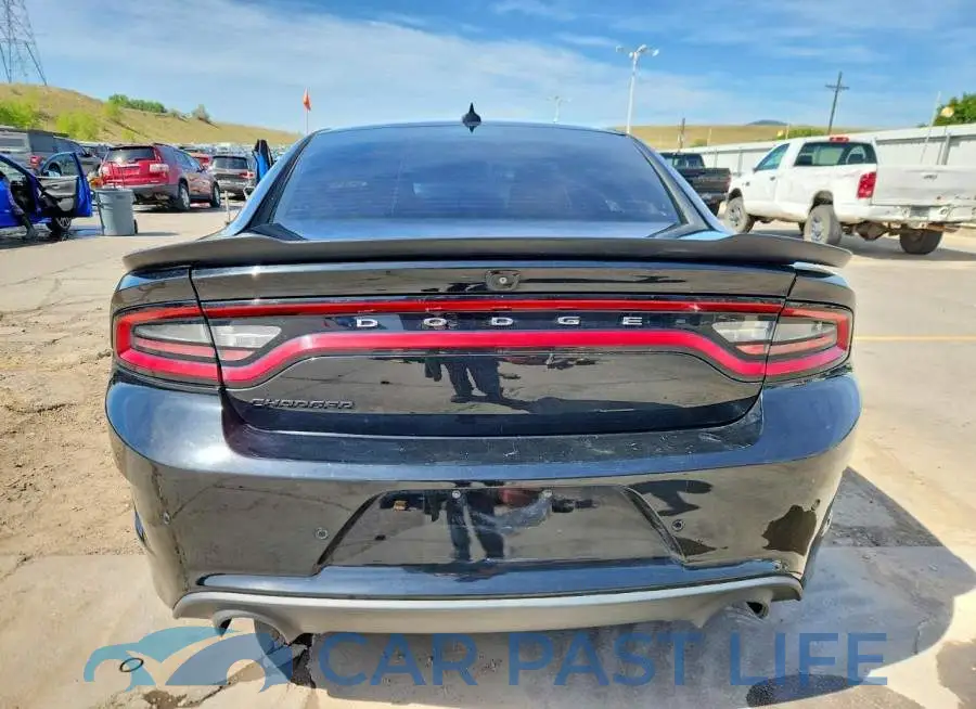 2C3CDXHG2KH597585# 6
