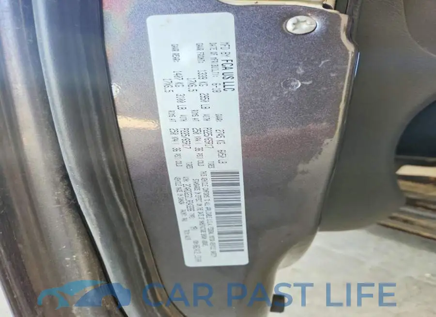 2C4RDGEG1JR343286# 13