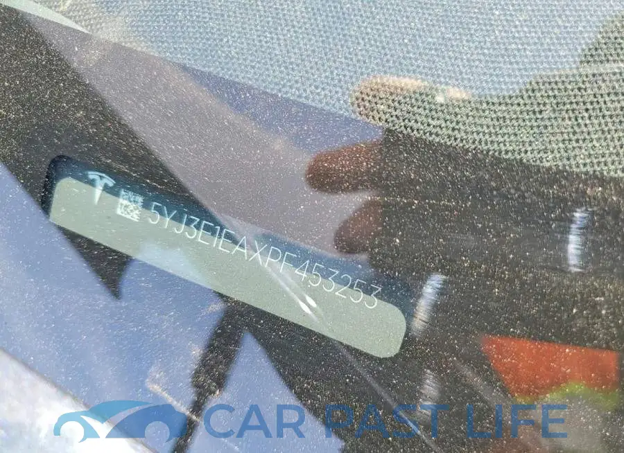 5YJ3E1EAXPF453253# 12