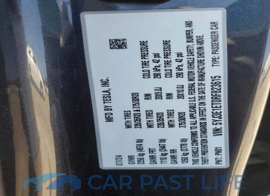 5YJ3E1ET0RF823615# 12
