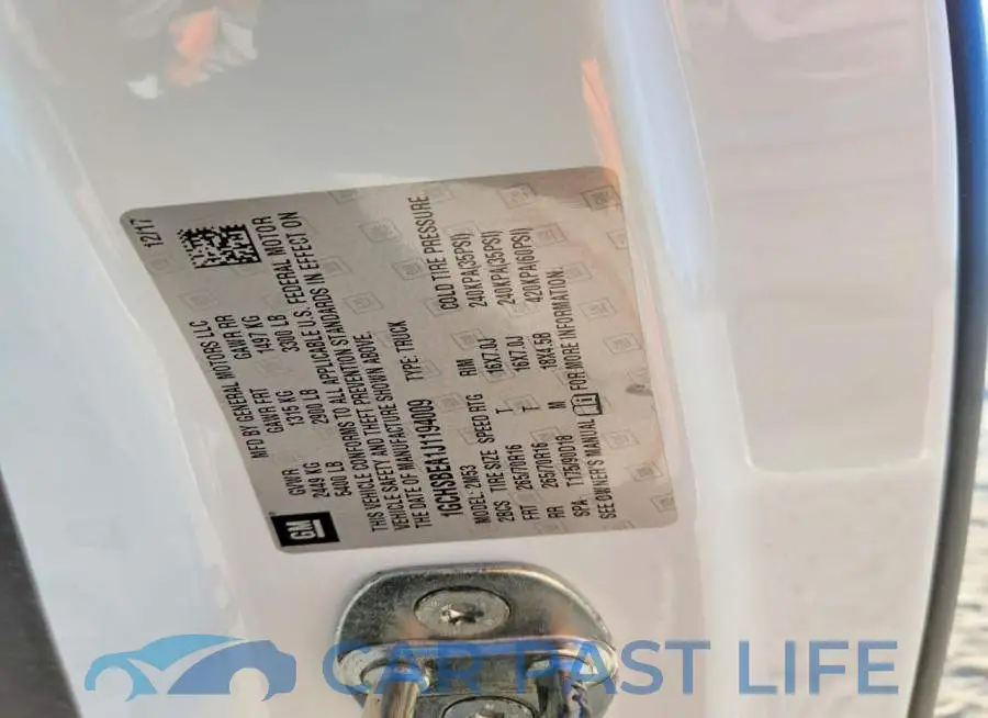 1GCHSBEA1J1194009# 12