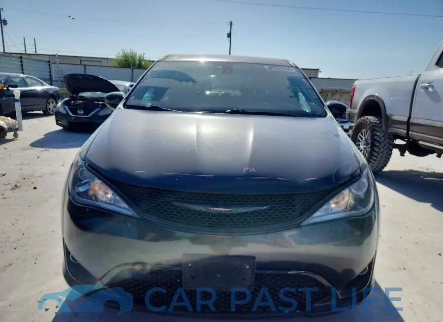 2C4RC1FG5JR193861# 5
