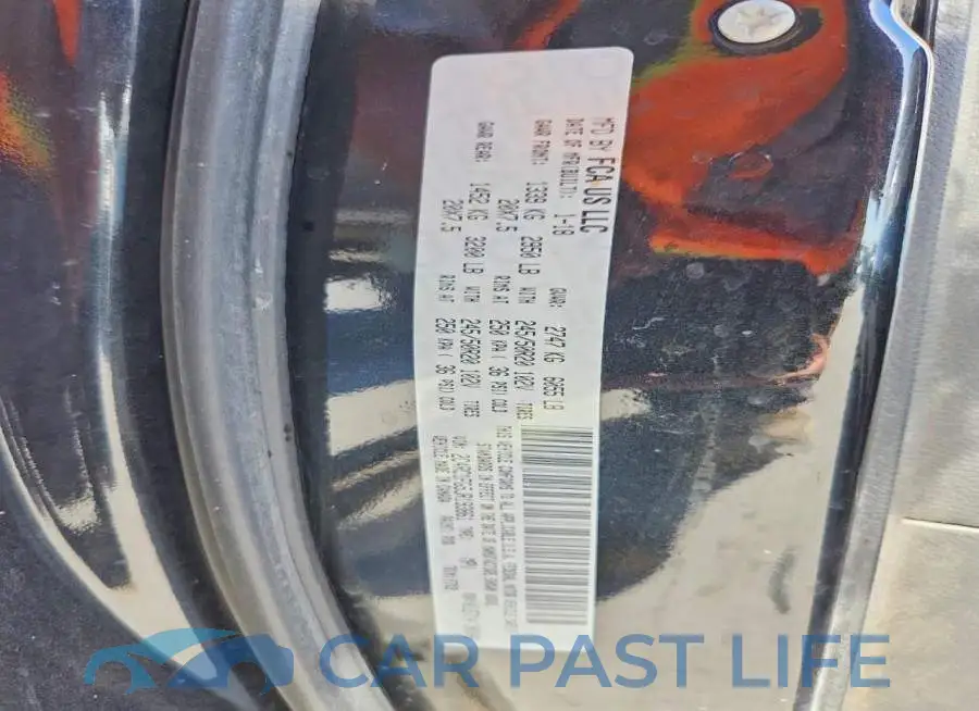 2C4RC1FG5JR193861# 14