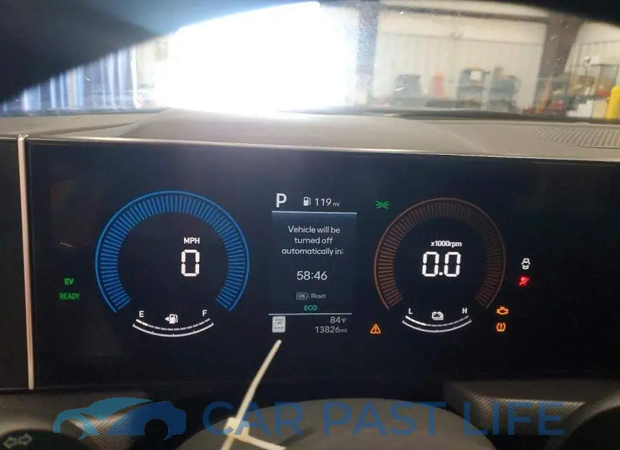 KMHL24JJ7TA142748# 9