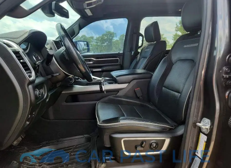 1C6SRFJT9LN319843# 7
