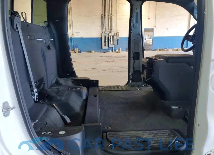 1C6SRFLT3PN550711# 10