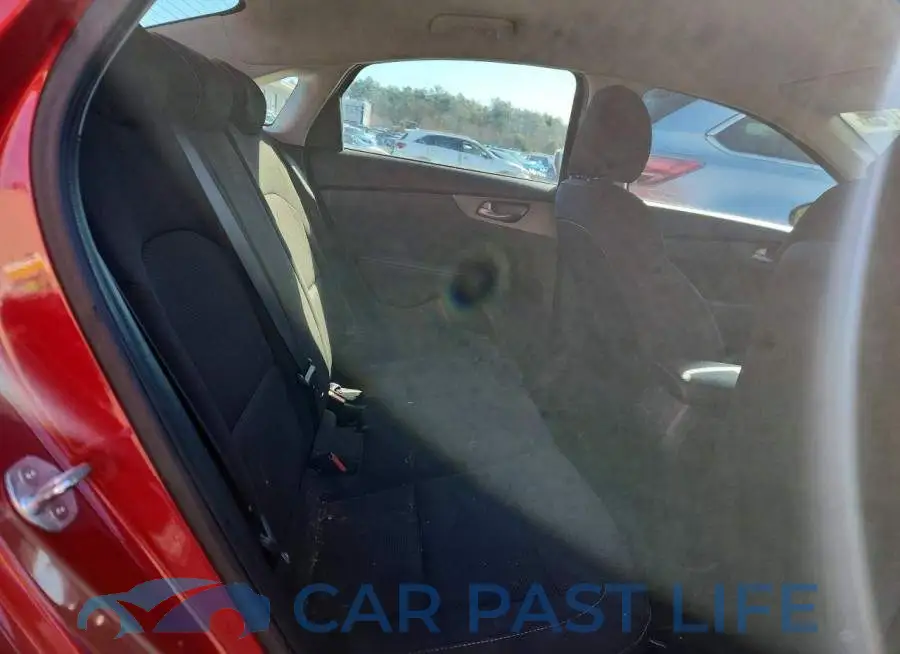 3KPF24AD6LE183249# 10
