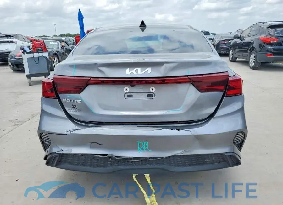 3KPF24AD9RE837816# 6