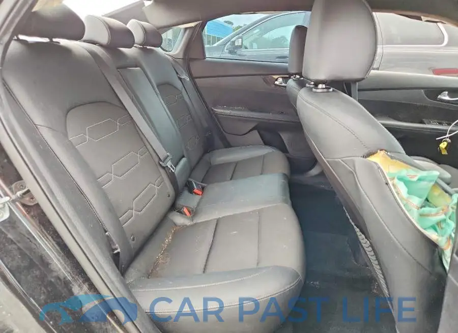 3KPF34AD9ME389762# 10