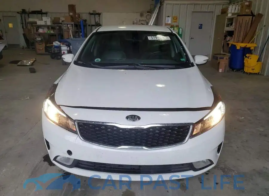 3KPFL4A84JE217721# 5