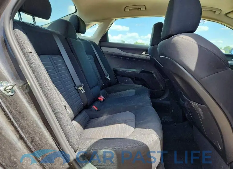 KNAG24J75S5316198# 10