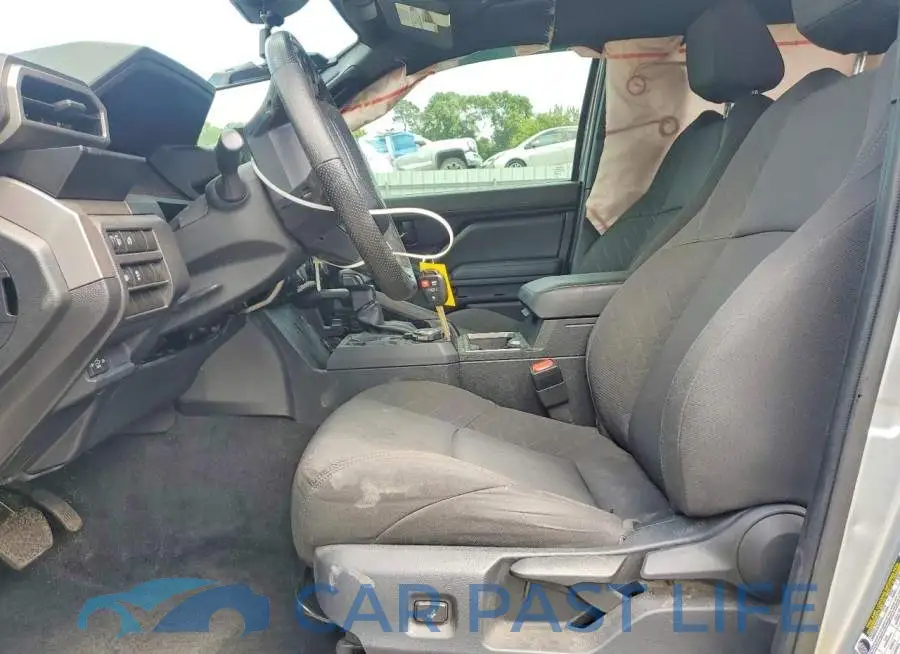 3TYLB5JN7RT057910# 7