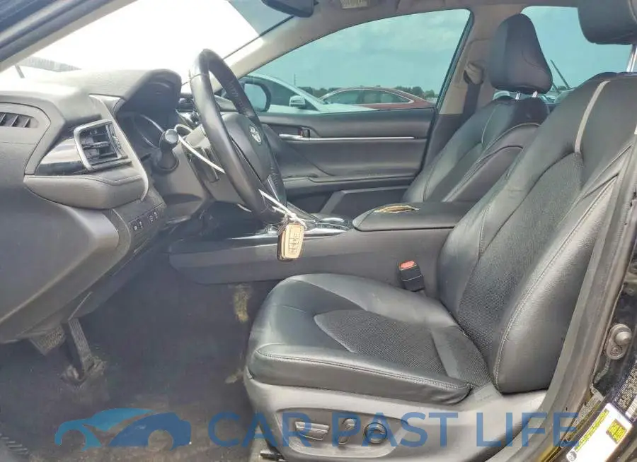 4T1B61HK6KU813059# 7