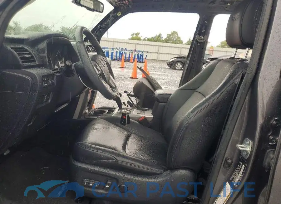 JTEAU5JR8N5266360# 7