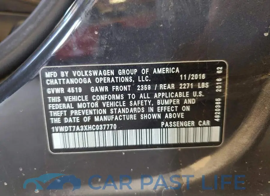 1VWDT7A3XHC037770# 12