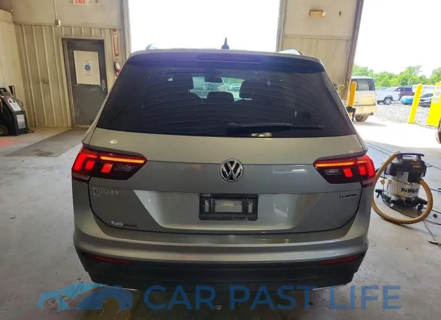 3VV2B7AX9KM112188# 6