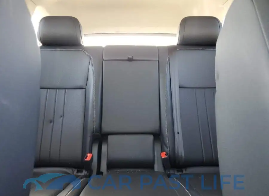 3VVNB7AX7RM100290# 10