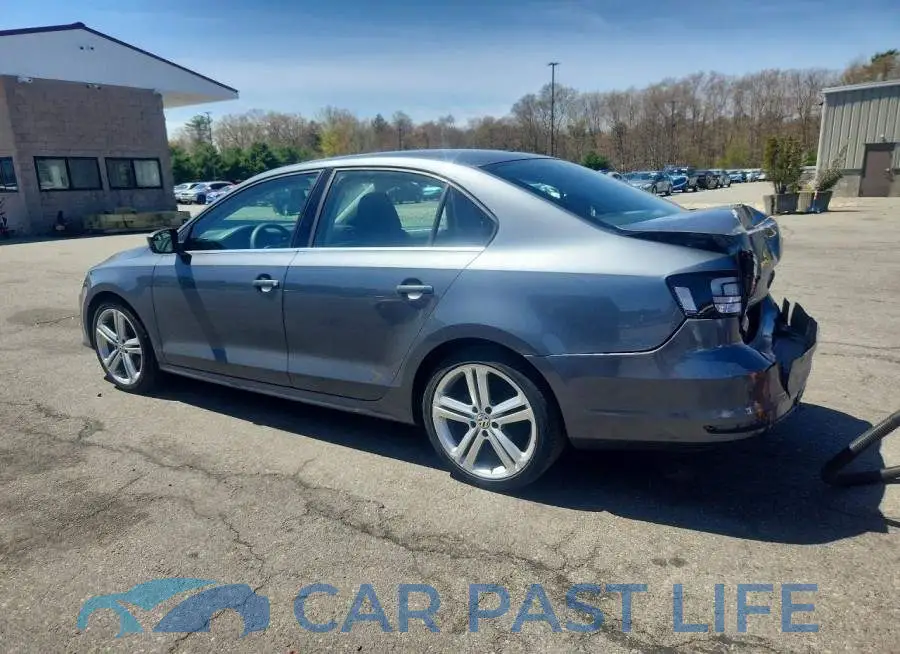 3VW2B7AJ7HM211401# 2