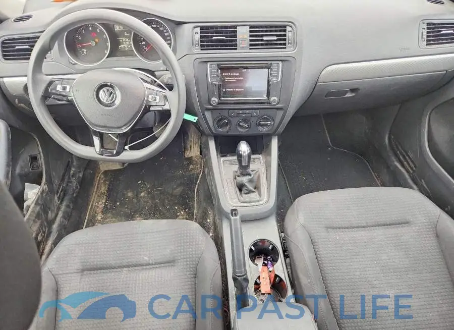 3VW2B7AJ7HM315127# 8