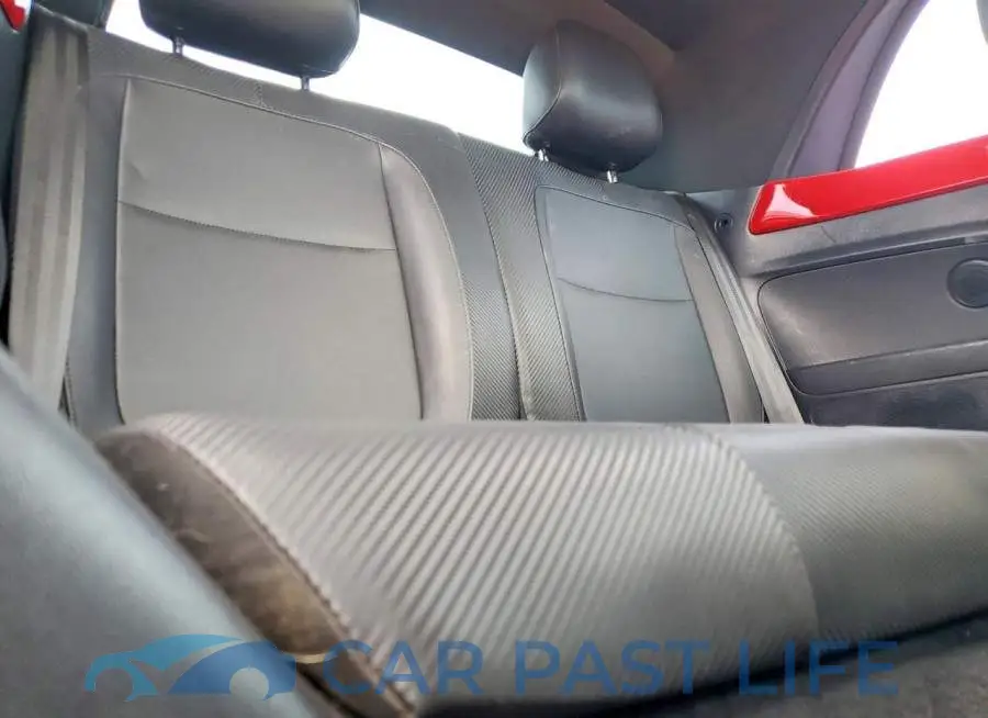 3VW5DAAT8JM516630# 10