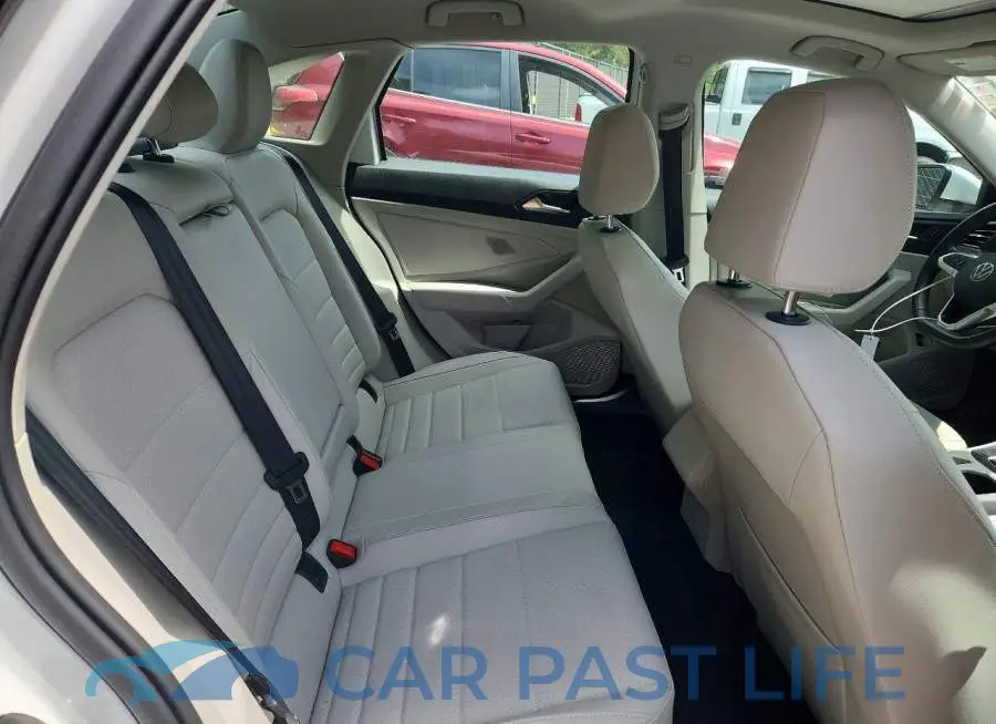 3VW7M7BU0NM033965# 10