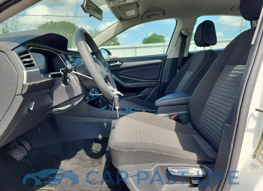 3VWCM7BU9NM005919# 7