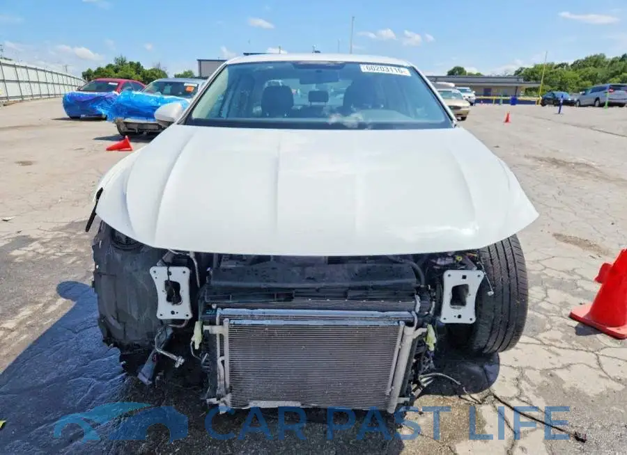 3VWCM7BU9NM005919# 5