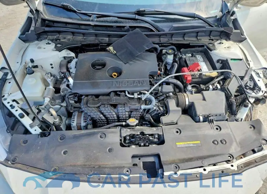 1N4BL4CV6LC185517# 11