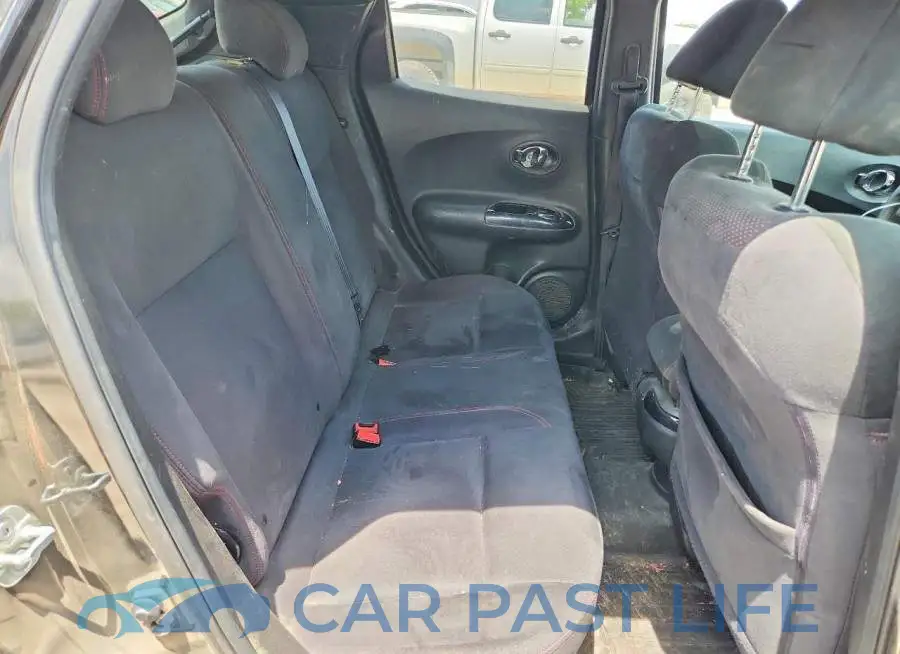 JN8AF5MR2HT700772# 10