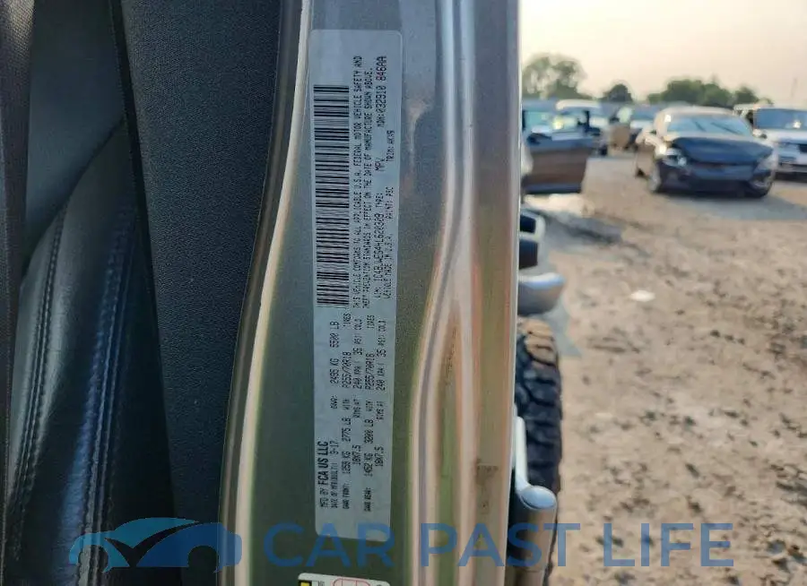 1C4BJWEG4HL620309# 13