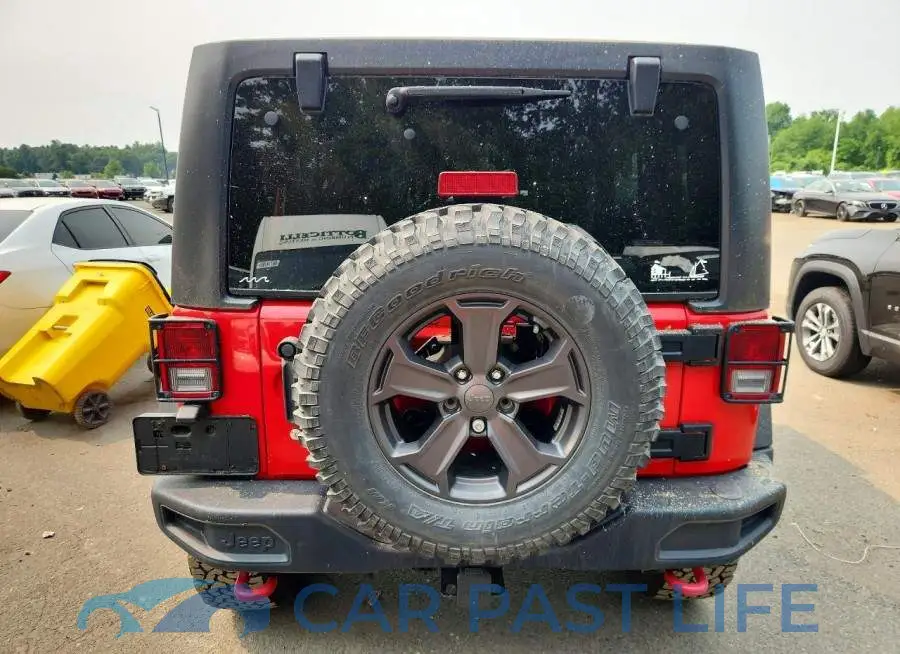 1C4BJWFG7JL841990# 6