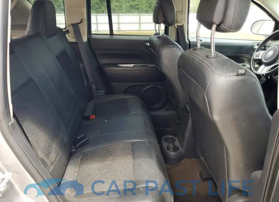 1C4NJCEB8HD198149# 11