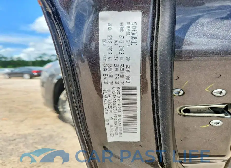 1C4PJLCB1JD621526# 12