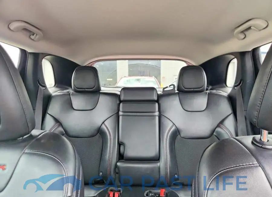 1C4PJMBX7KD127644# 10