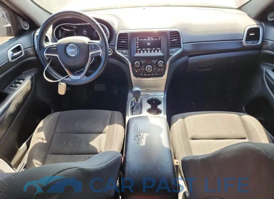 1C4RJFAG8JC313056# 8