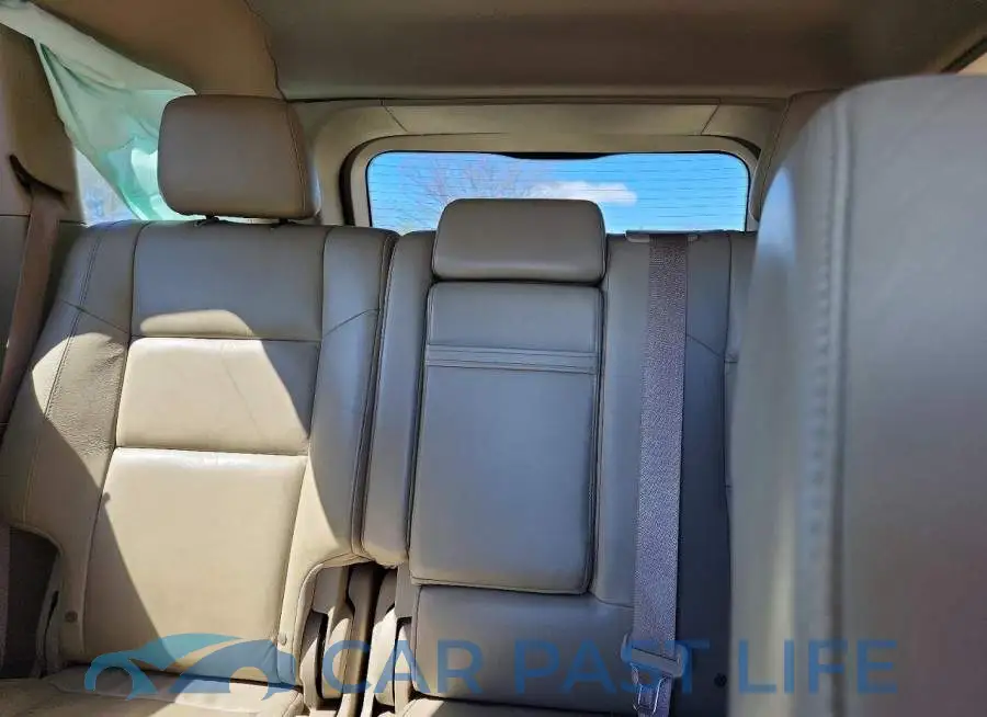 1C4RJFBG1HC741687# 10