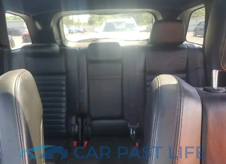 1C4RJFBG8JC136801# 10
