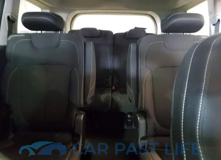 1C4RJKAG9P8838907# 10