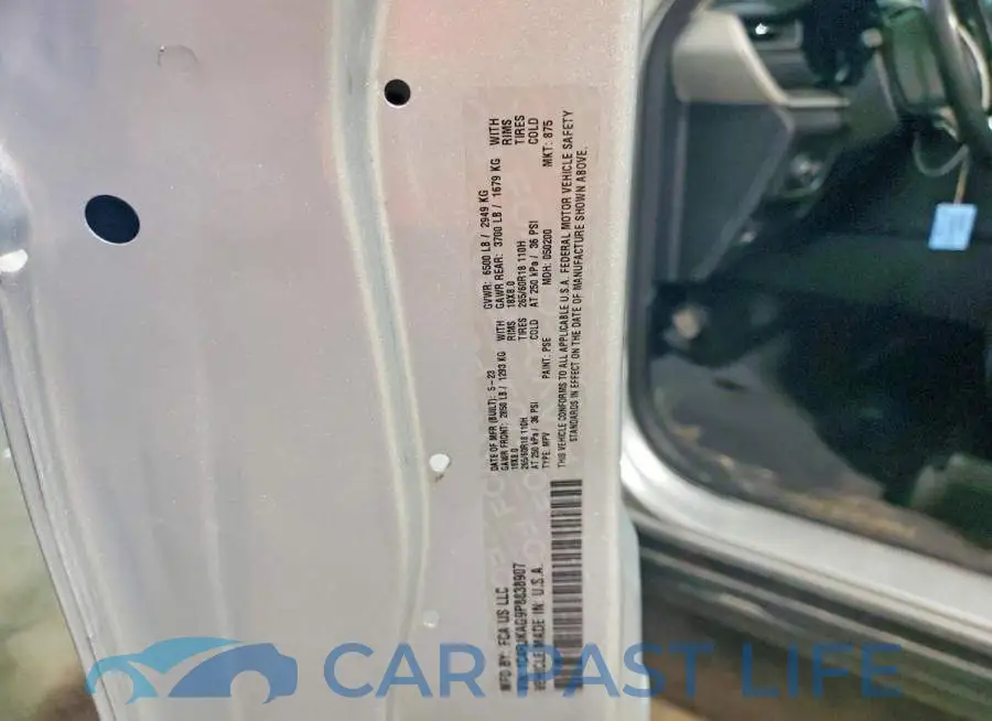 1C4RJKAG9P8838907# 14