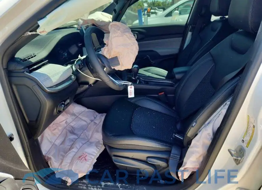 3C4NJDBN5ST602207# 7