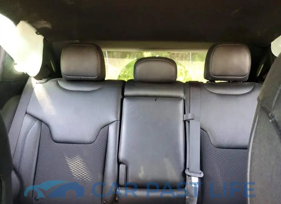 3C4NJDBN6RT118038# 10