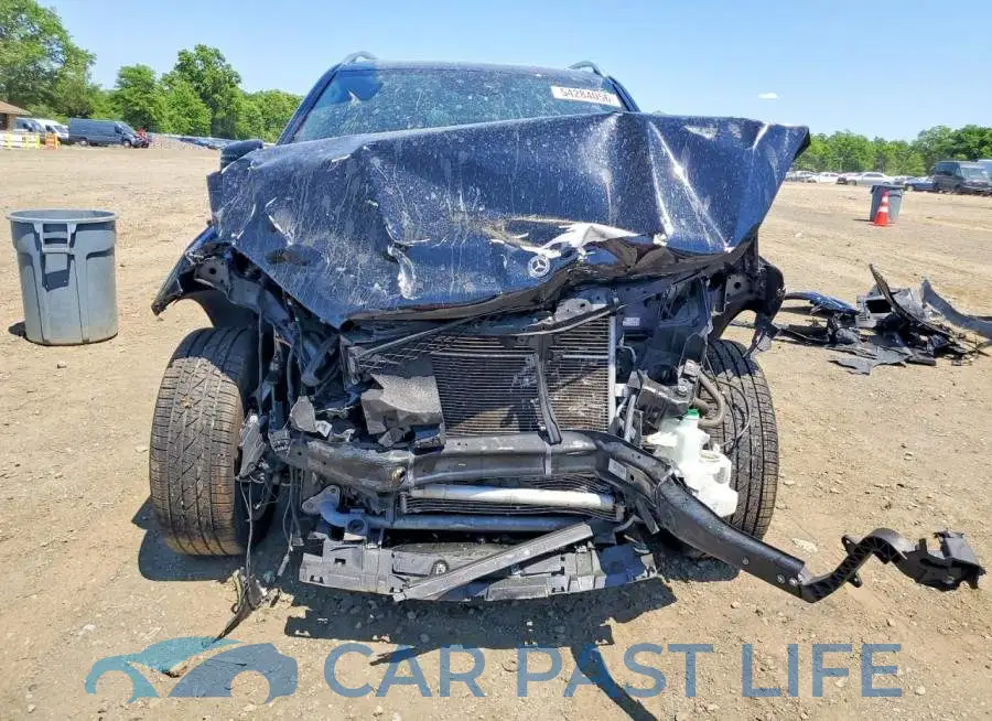 4JGDA5HB8JB201597# 5